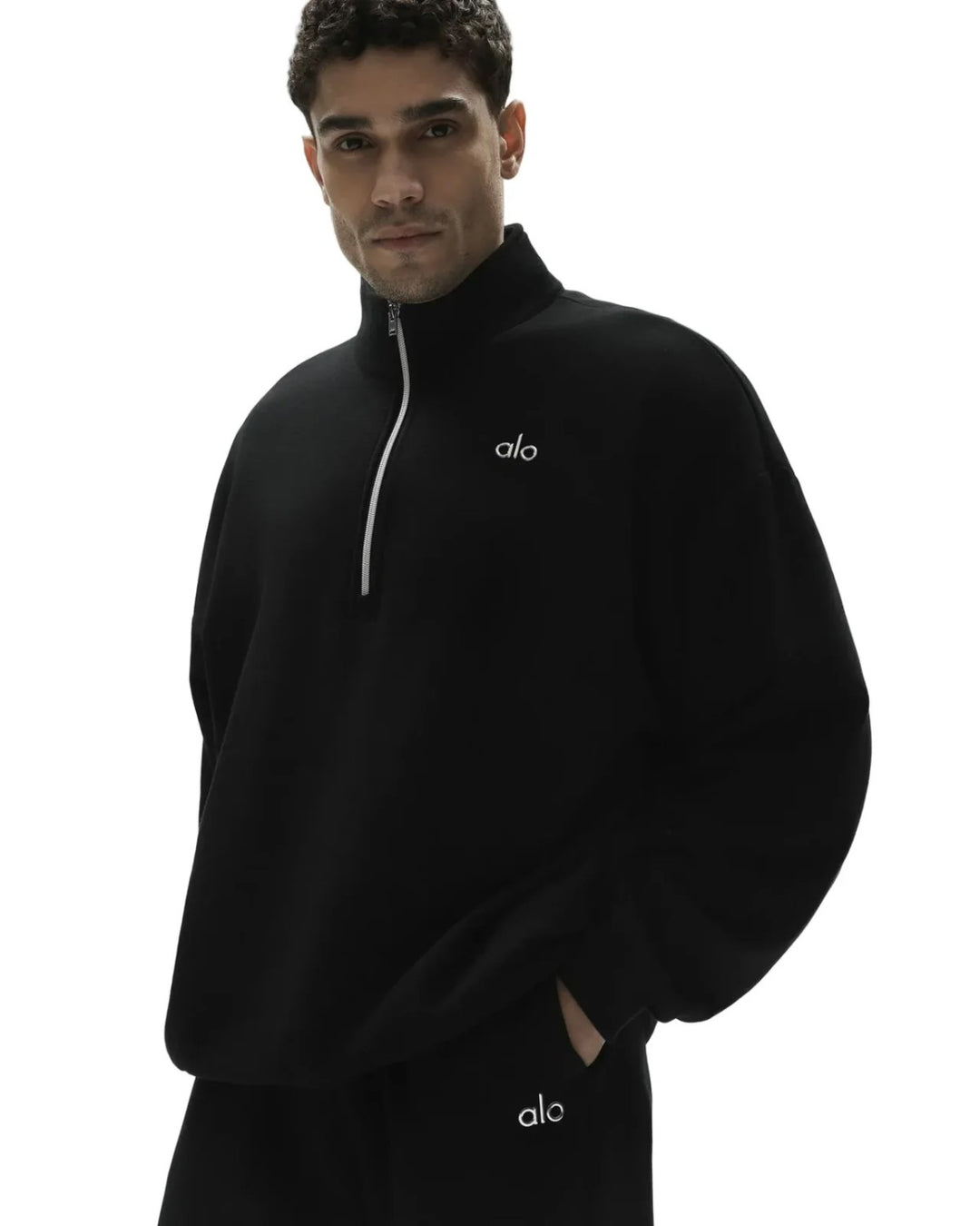 ALO Yoga Accolade 1/4 Zip Black Sweatshirt - view 2
